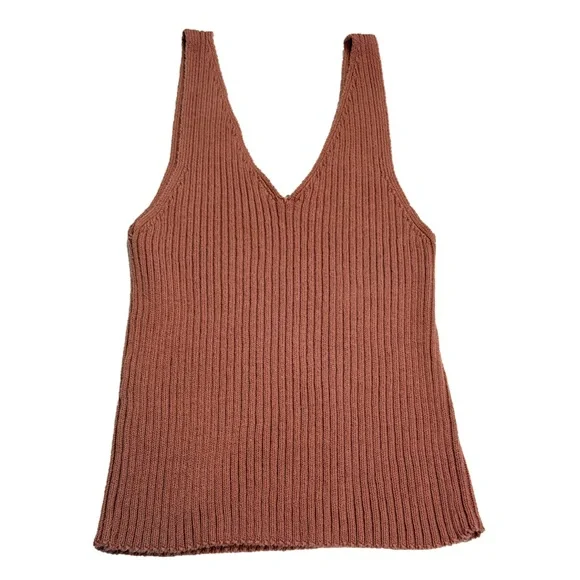 Basic Terracotta Essentials By Full Tilt Rib-Knit V Neck Tank - Picture 2 of 4